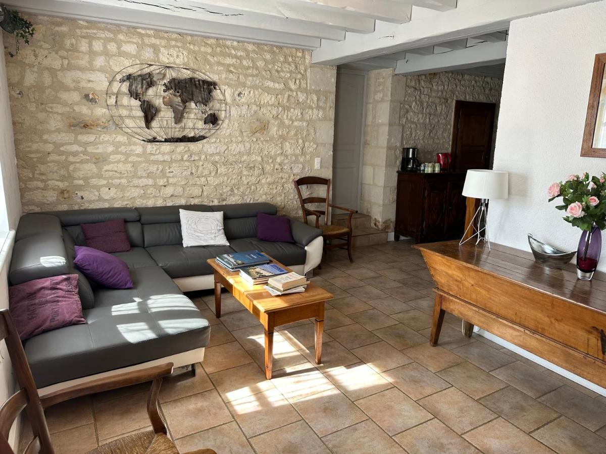 Chambres d'hôtes du puy d'anché Sauzé-Vaussais Extérieur photo
